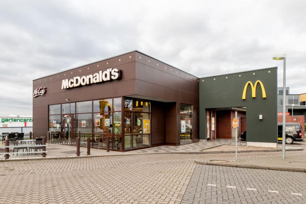 McDonald's, Harburger Straße in Stade