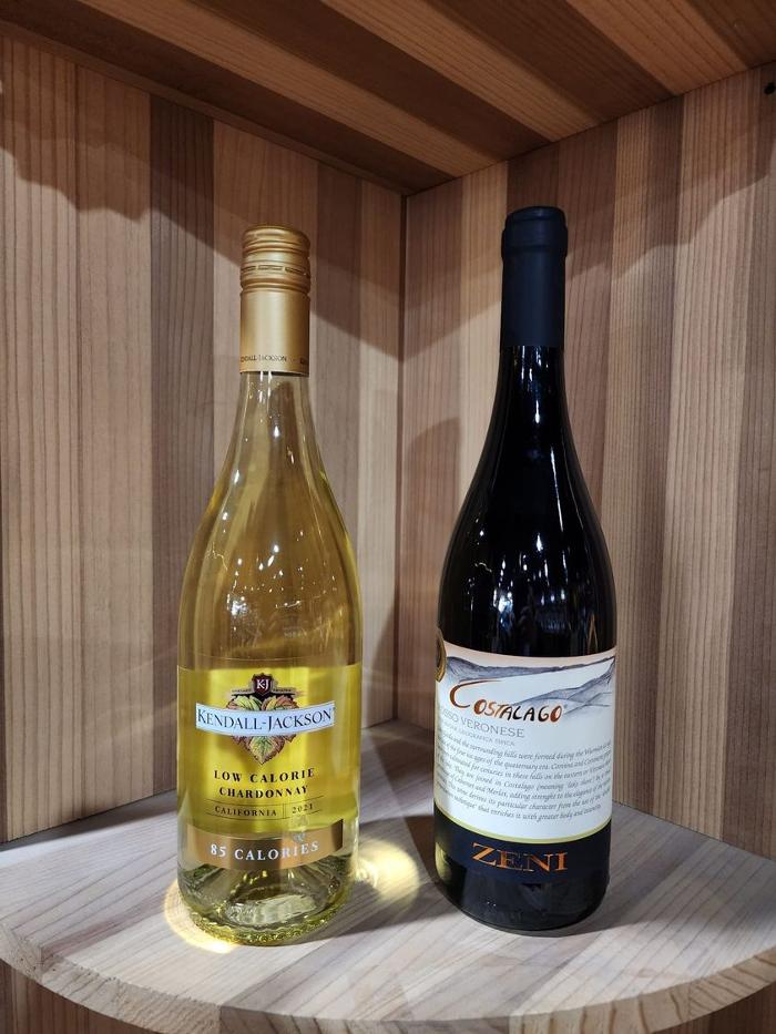 T & R Wines & Liquors Image