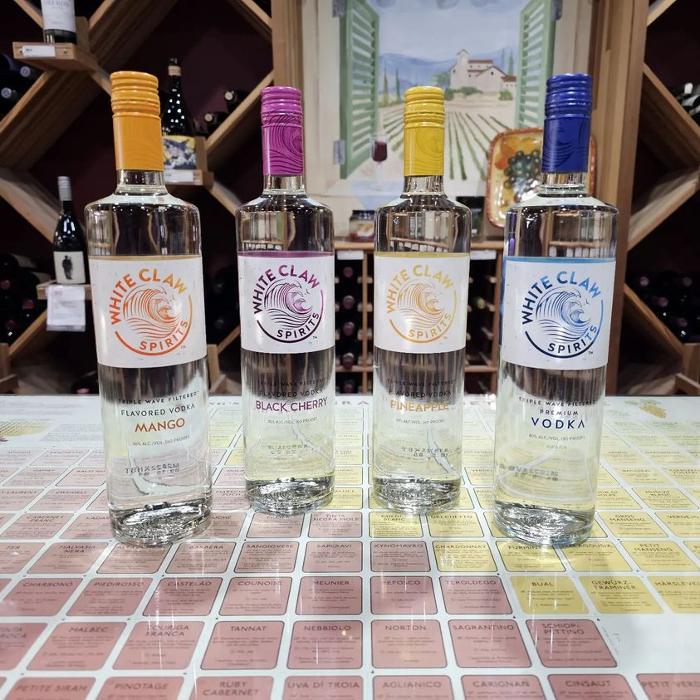 T & R Wines & Liquors Image