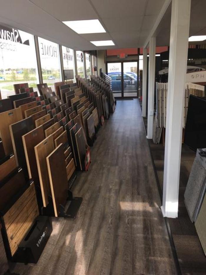 Hooks Carpet Mart Inc - Brighton, MI