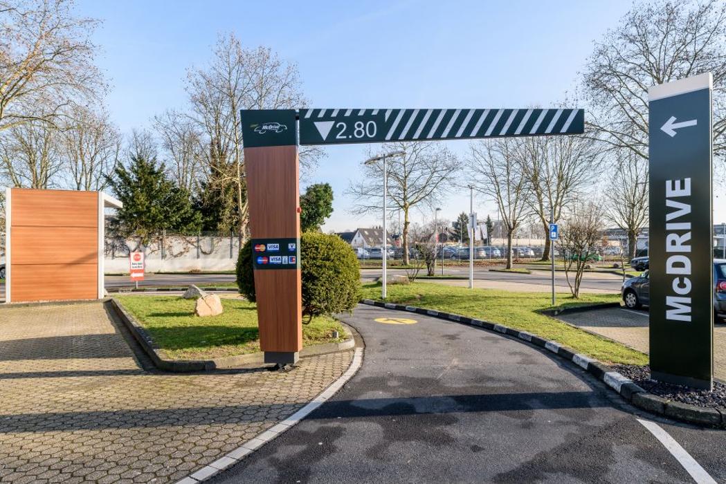 McDonald's, Kölner Straße in Leverkusen