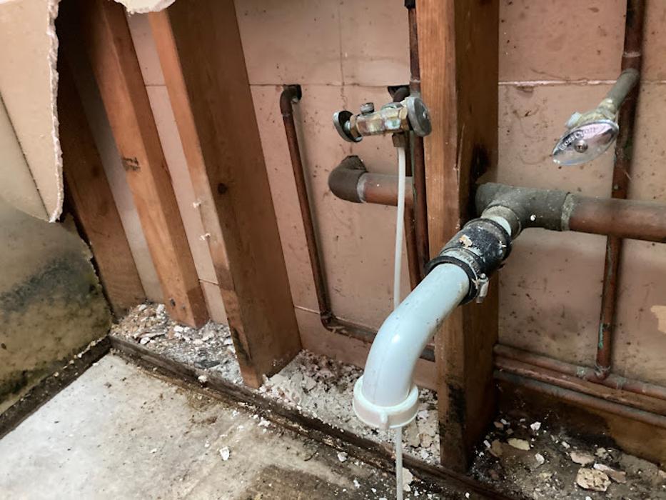 Water Damage Cleanup Team - Cape Coral, FL