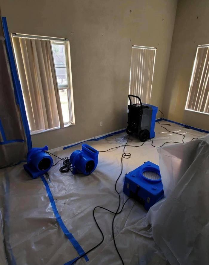 Water Damage Cleanup Team - Cape Coral, FL