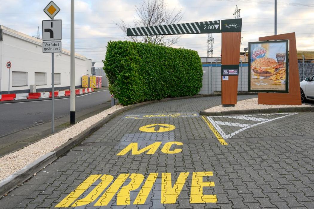 McDonald's, Kölner Straße in Frechen