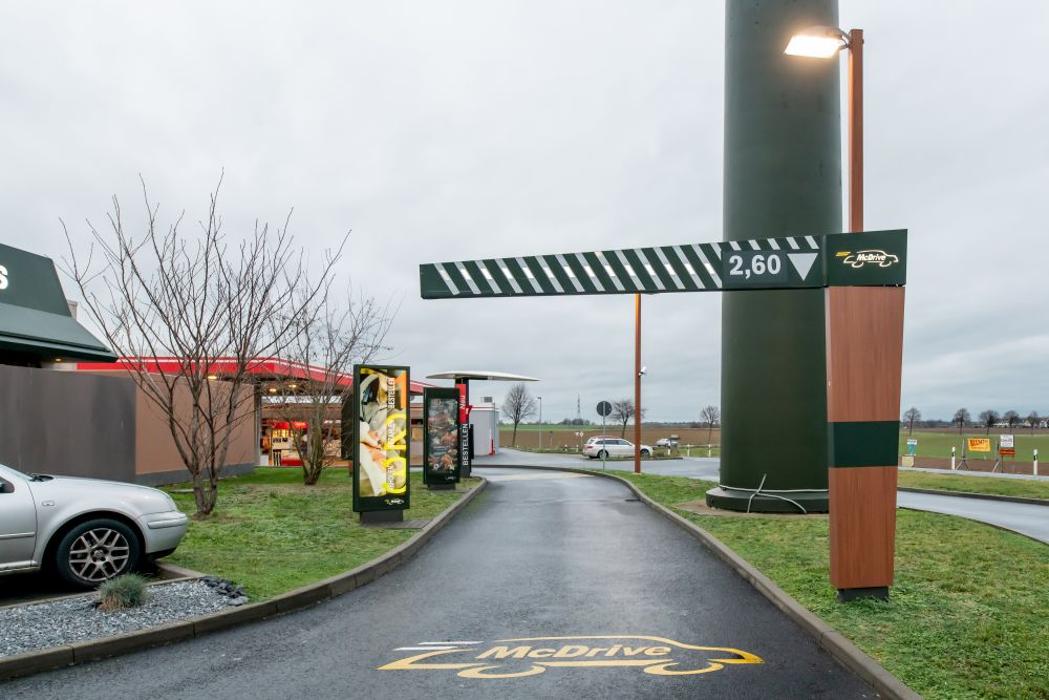 McDonald's, Neusser Straße in Jüchen