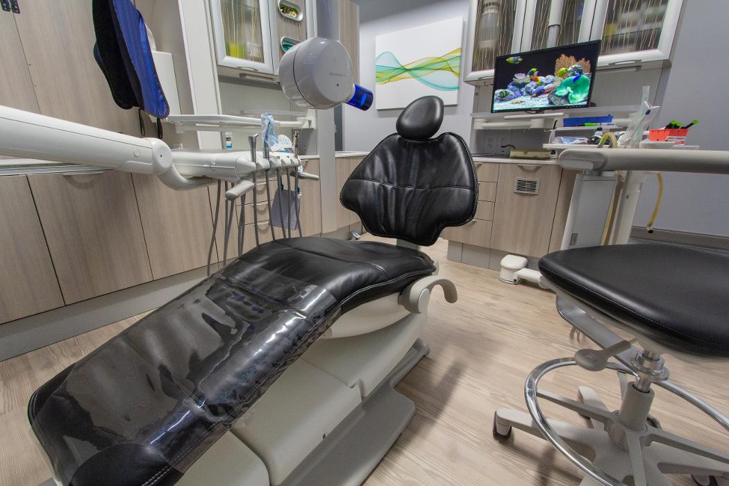 Tri City Dental Care of Cerritos - Cerritos, CA