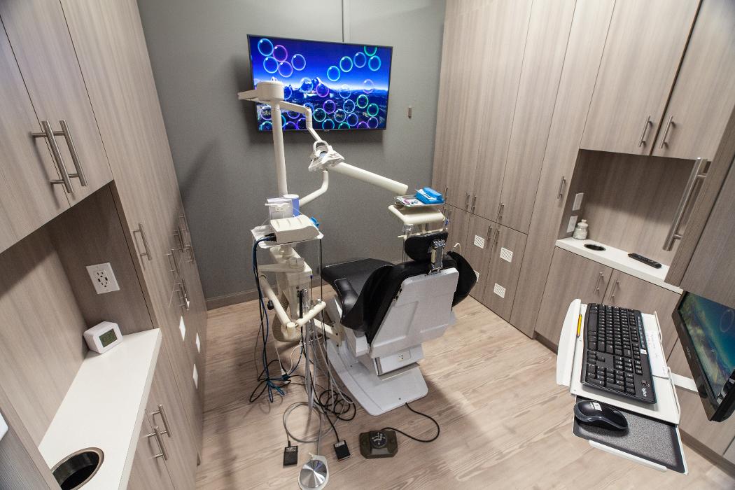 Tri City Dental Care of Cerritos - Cerritos, CA