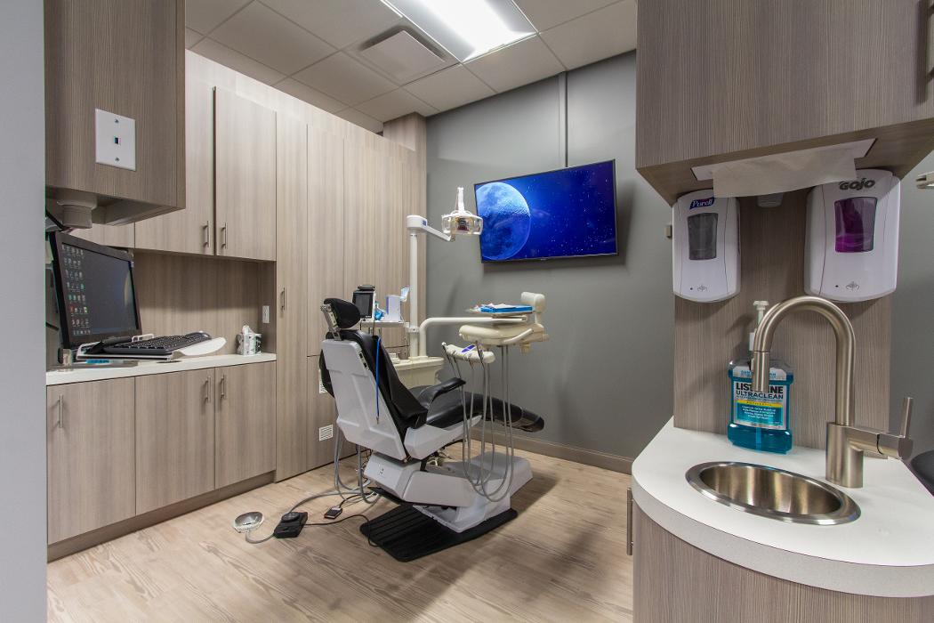 Tri City Dental Care of Cerritos - Cerritos, CA