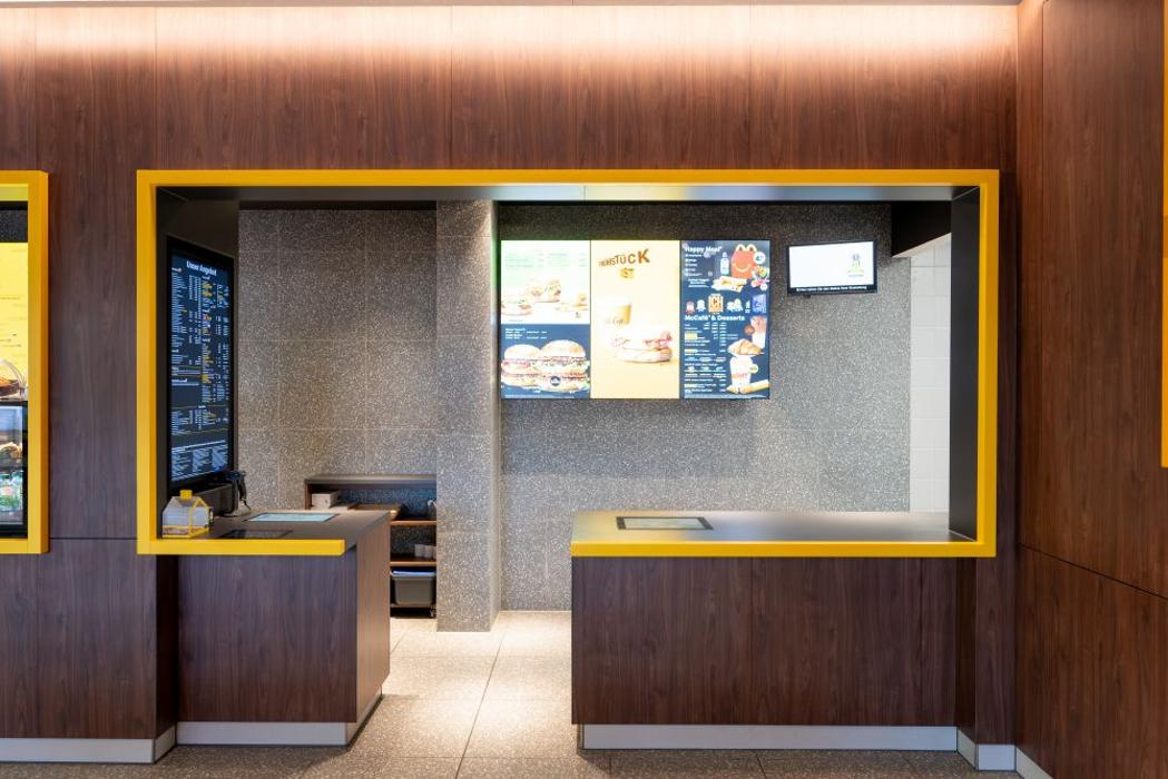 McDonald's, Amsterdamer Straße in Köln