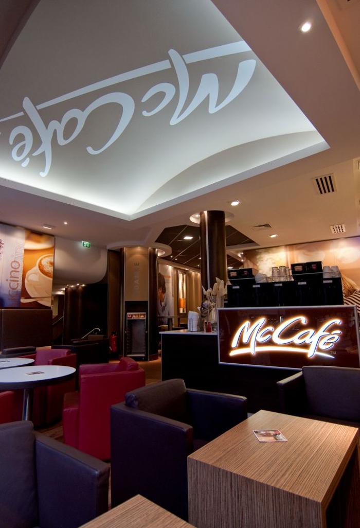 McDonald's, Kaiser-Joseph-Straße in Freiburg im Breisgau