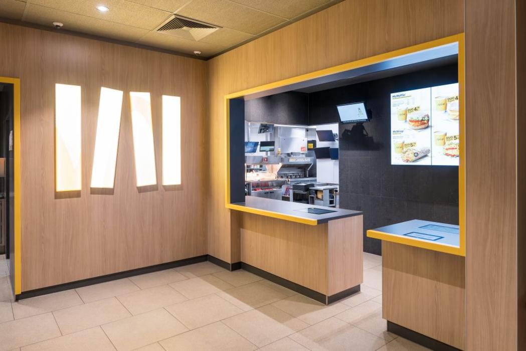 McDonald's, Aachener Straße in Köln