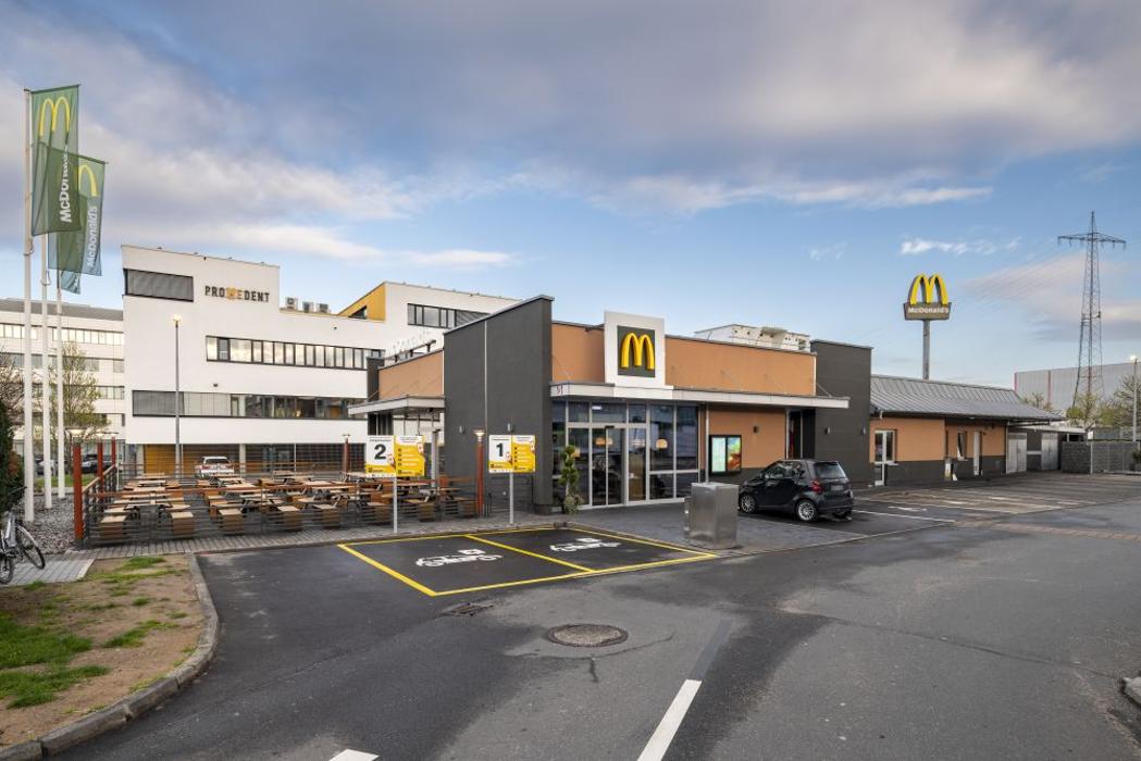 McDonald's, Heiner-Fleischmann-Straße in Neckarsulm