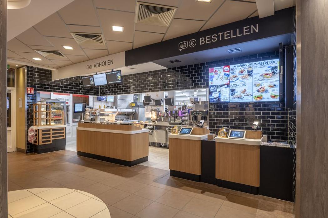 McDonald's, Gleisstraße in Hockenheim