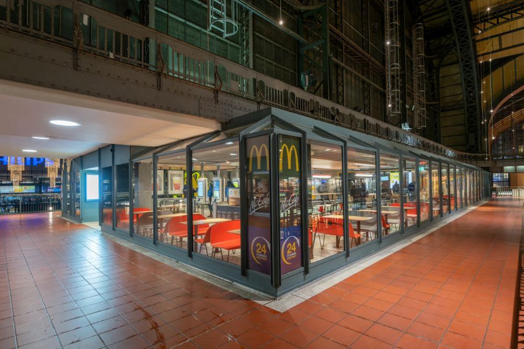 McDonald's, Glockengießerwall in Hamburg