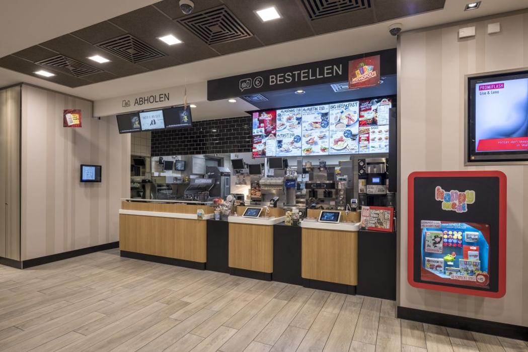 McDonald's, Dr.-Seeling-Straße in Weiden in der Oberpfalz