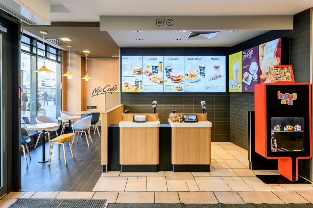 McDonald's, Kantstraße in Berlin