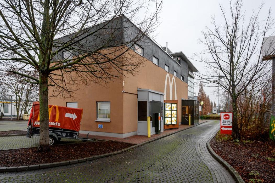 McDonald's, Karlsruher Straße in Laatzen