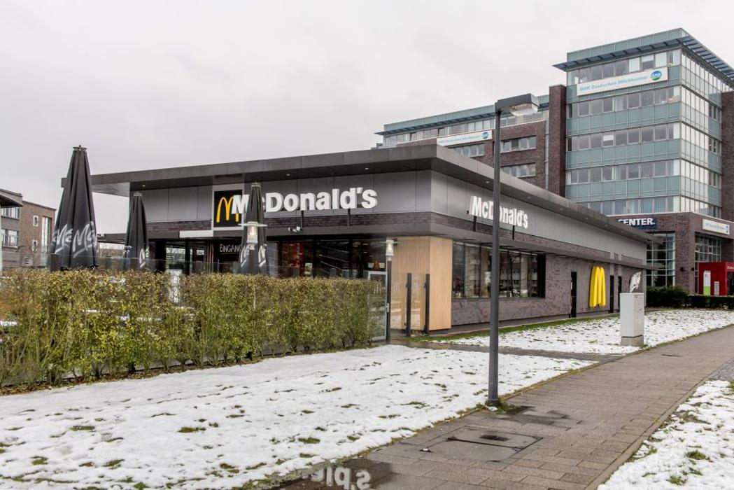 McDonald's, Flughafenallee in Bremen