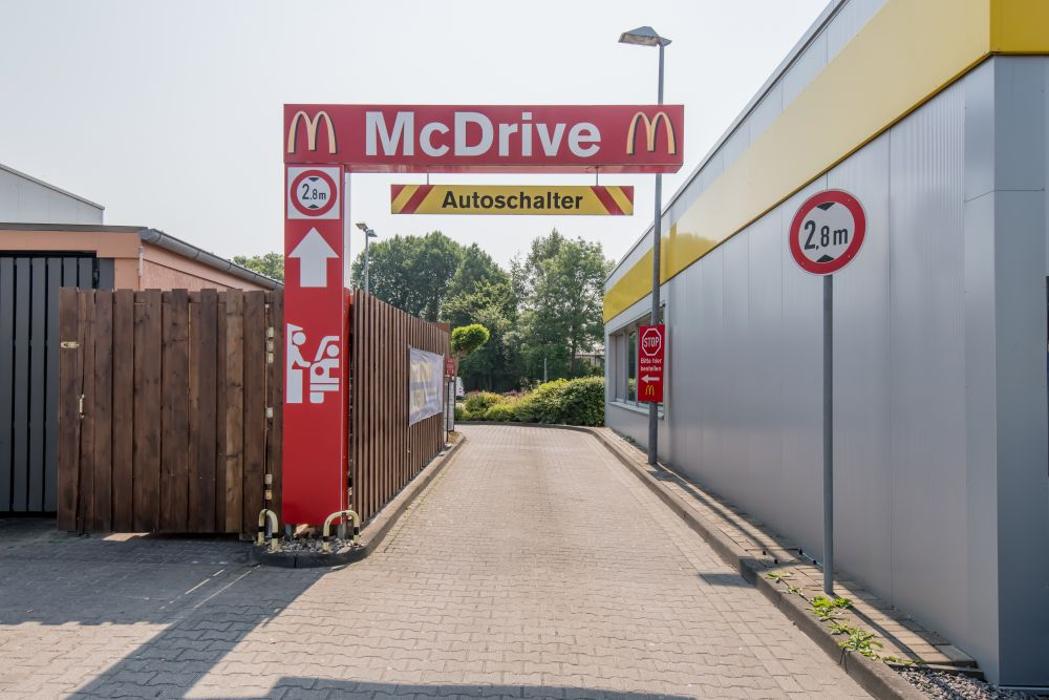 McDonald's, Am Bullhamm in Jever