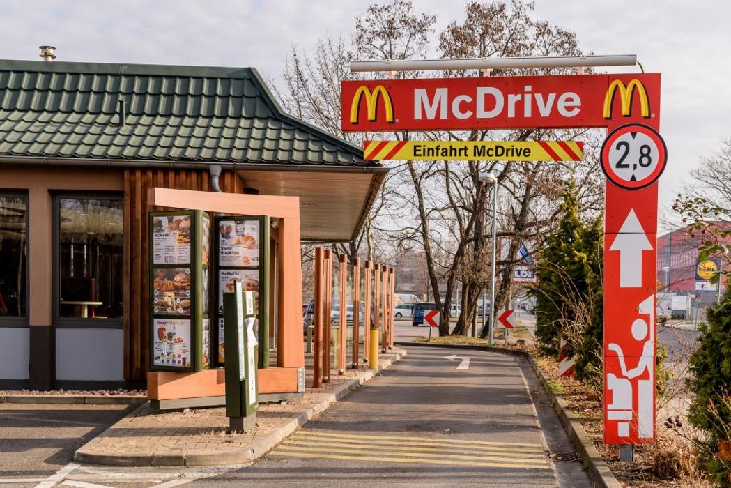 McDonald's, Adlergestell in Berlin