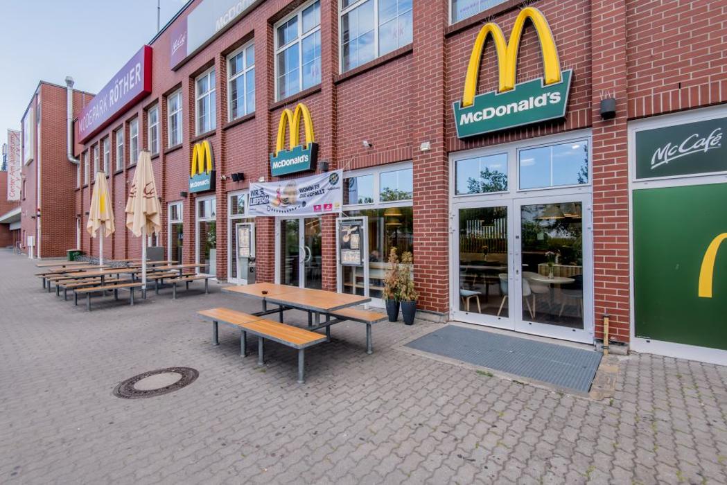 McDonald's, Am Juliusturm in Berlin