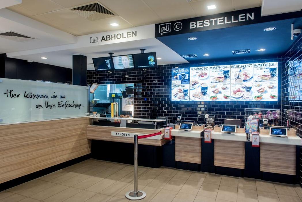 McDonald's, An der Autobahn in Gyhum