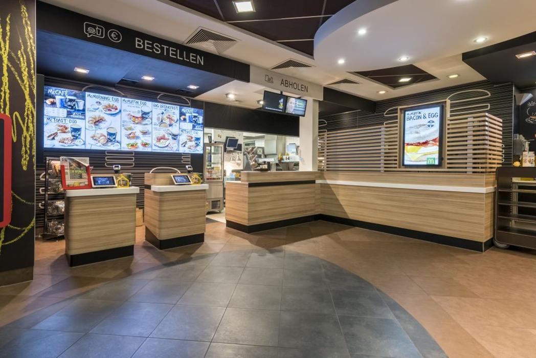McDonald's, An der Autobahn in Kammerstein