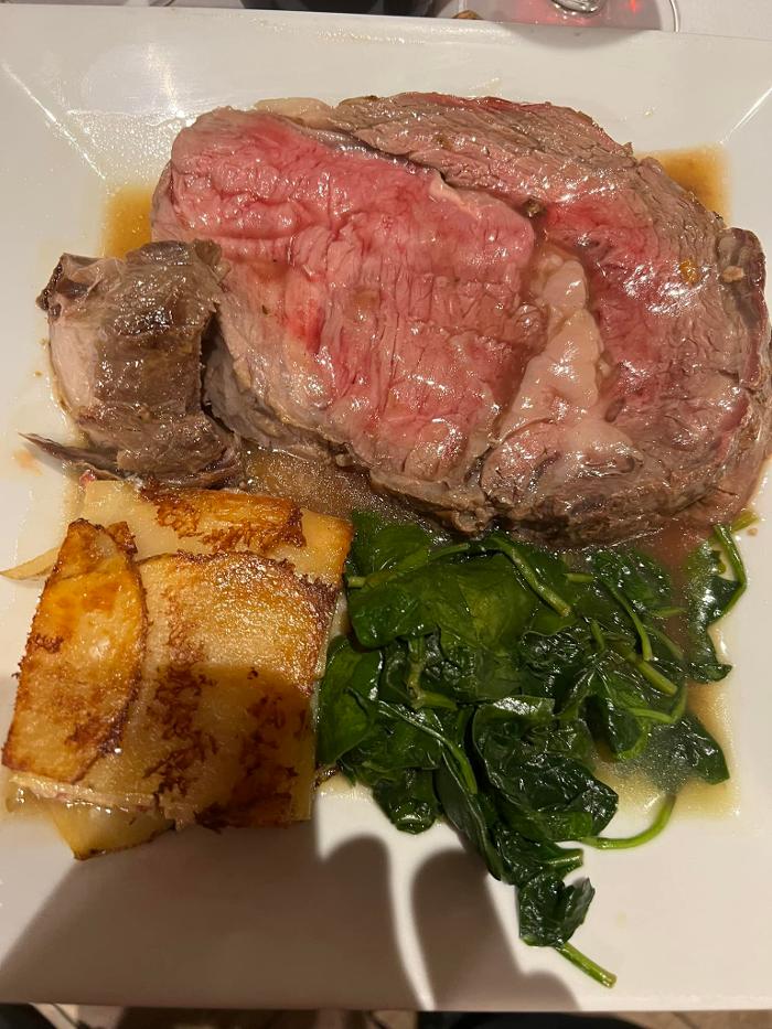 Dina's Bistro - Toms River, NJ