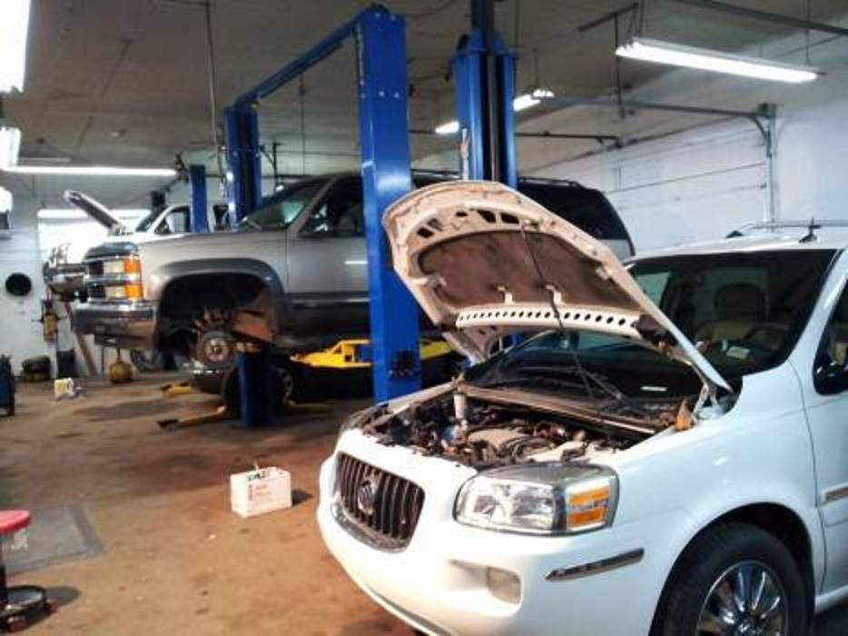 Hoover & Sons Auto Repair, Inc. - Flint, MI
