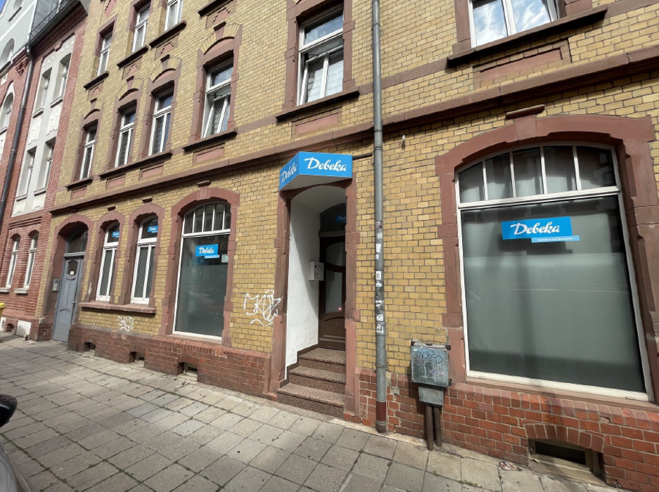 Debeka Servicebüro Erfurt (Versicherungen und Bausparen), Ilversgehofener Platz in Erfurt
