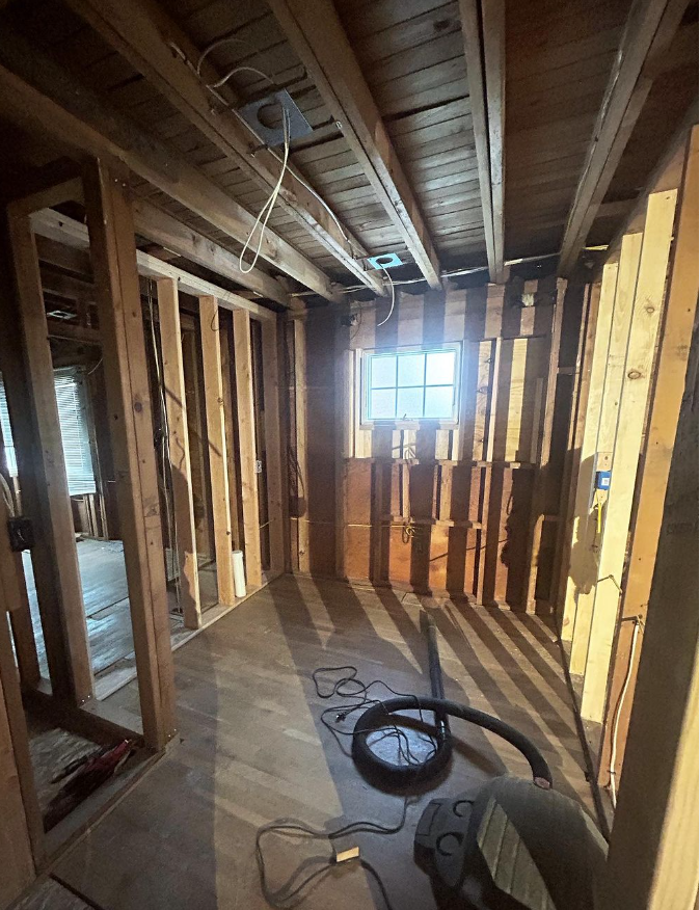 Stone Electric Image