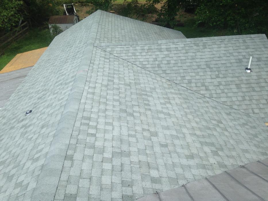 BNH Builders & Roofing Image