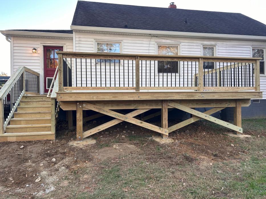 BNH Builders & Roofing Image