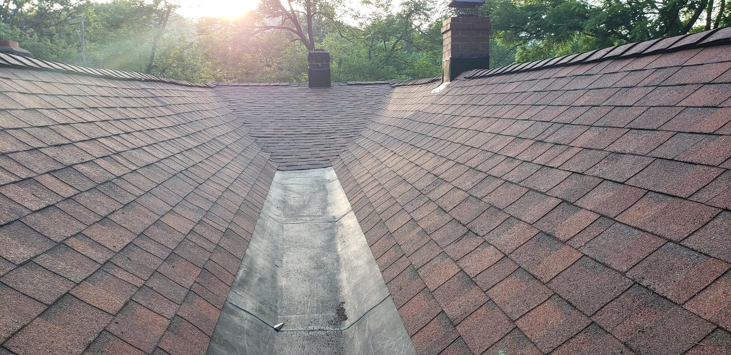 BNH Builders & Roofing Image