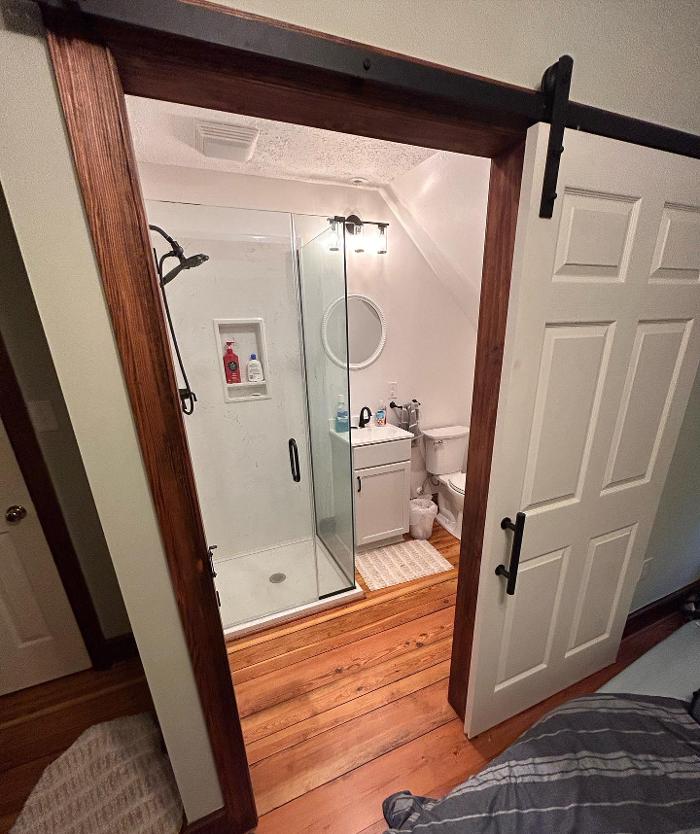 BNH Builders & Roofing Image