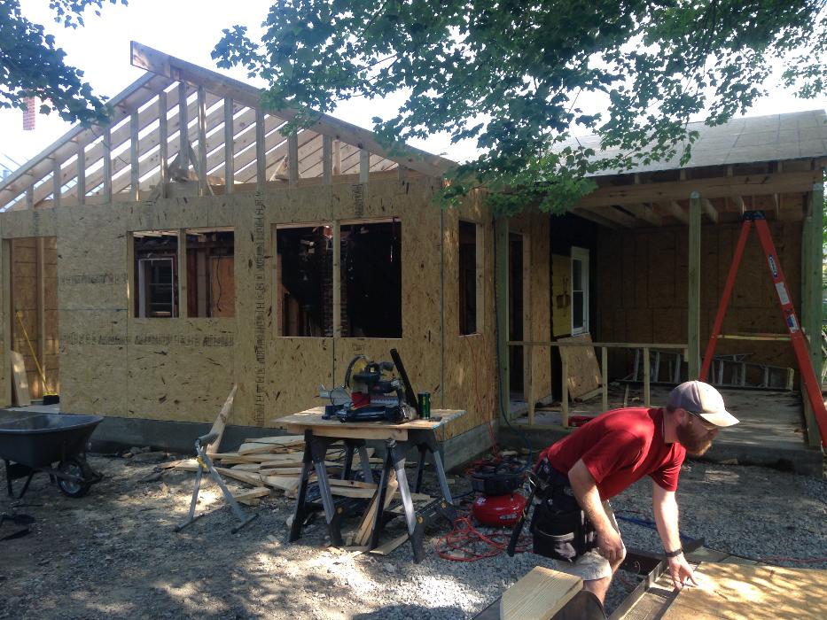 BNH Builders & Roofing Image