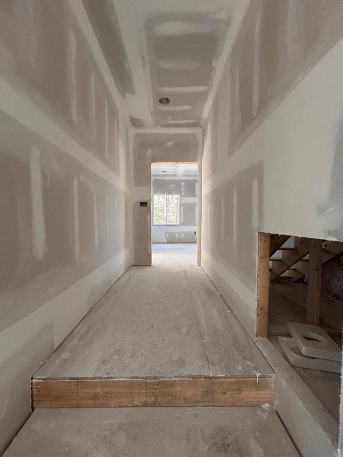 BNH Builders & Roofing Image