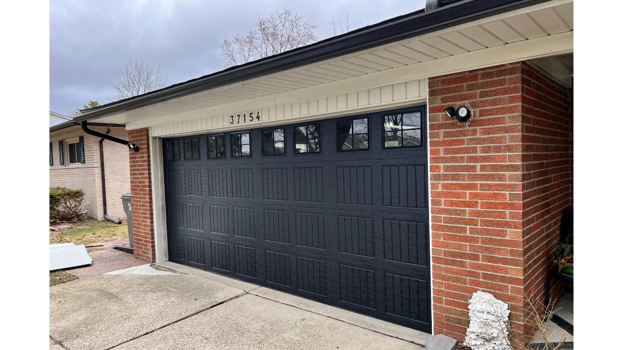 ARK Garage Doors LLC - Plymouth, MI
