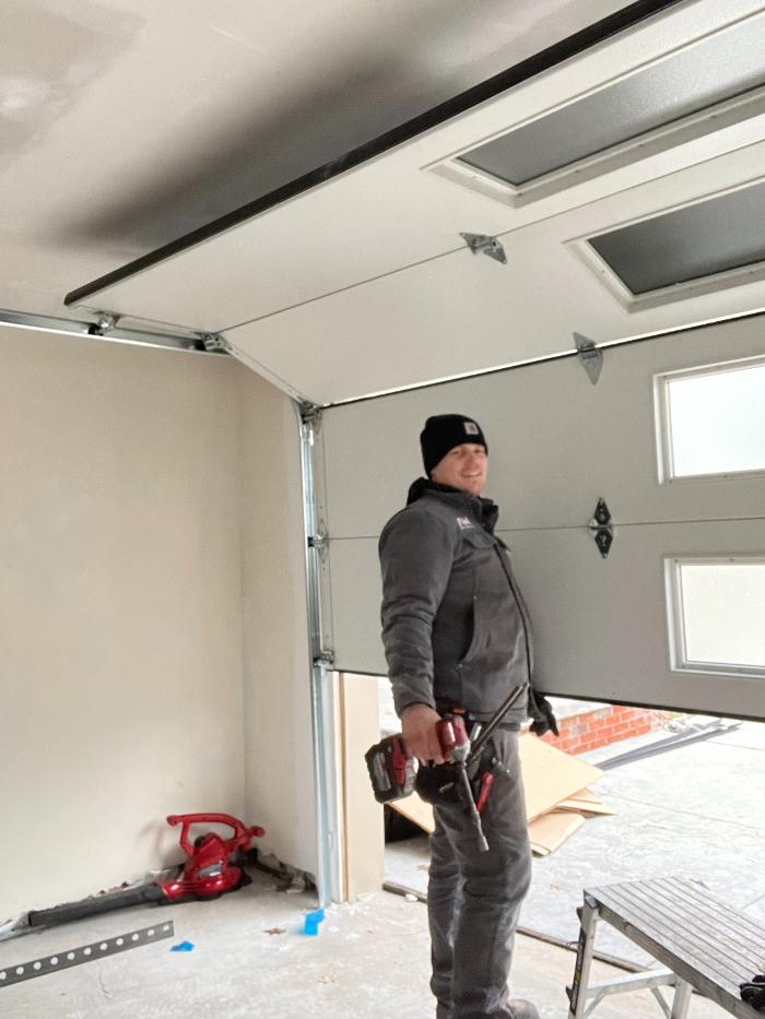 ARK Garage Doors LLC - Plymouth, MI