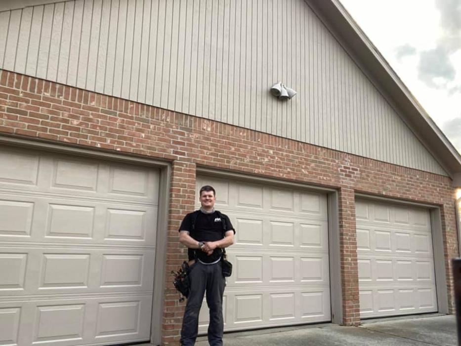 ARK Garage Doors LLC - Plymouth, MI