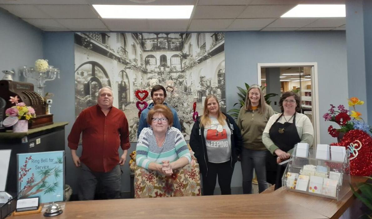 Jones The Florist Logo