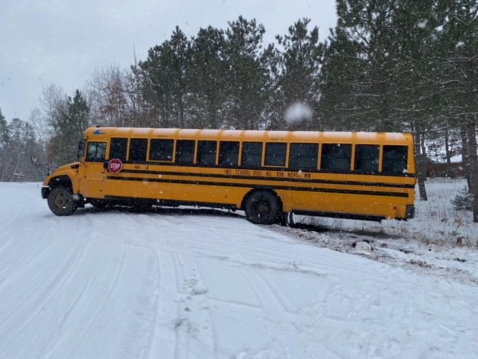 Mike's Towing & Recovery - Akeley, MN