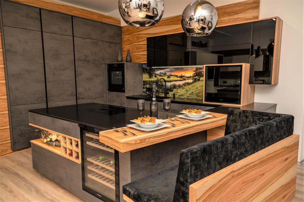 Pröll Wohnideen GmbH mit Harmonikahandel, Piberschlag in Vorderweißenbach