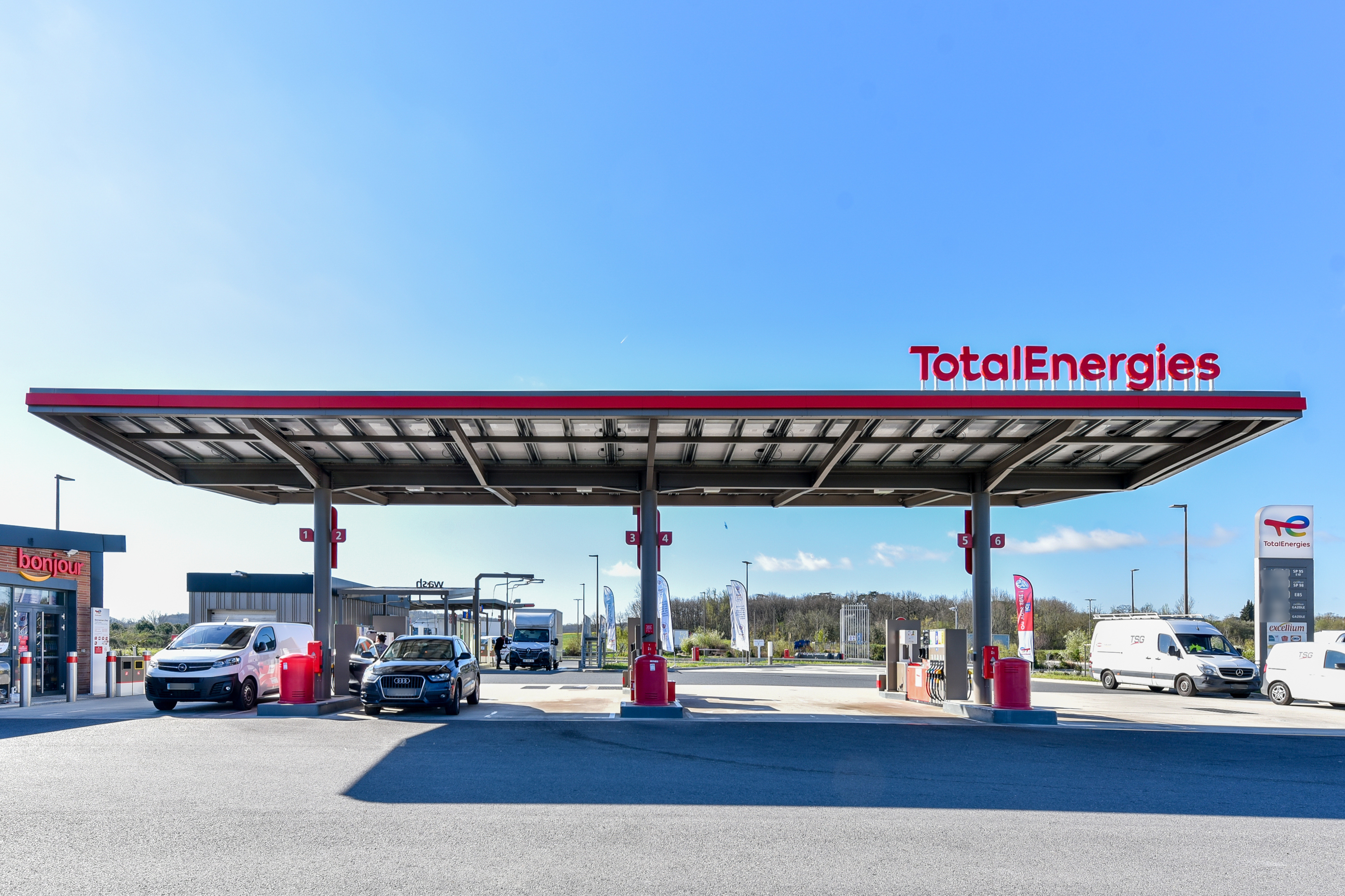 This is a picture representing NF080232 (FUELING) - RELAIS PORTES DU TARN This is a picture representing NF080232 (FUELING) - RELAIS PORTES DU TARN
