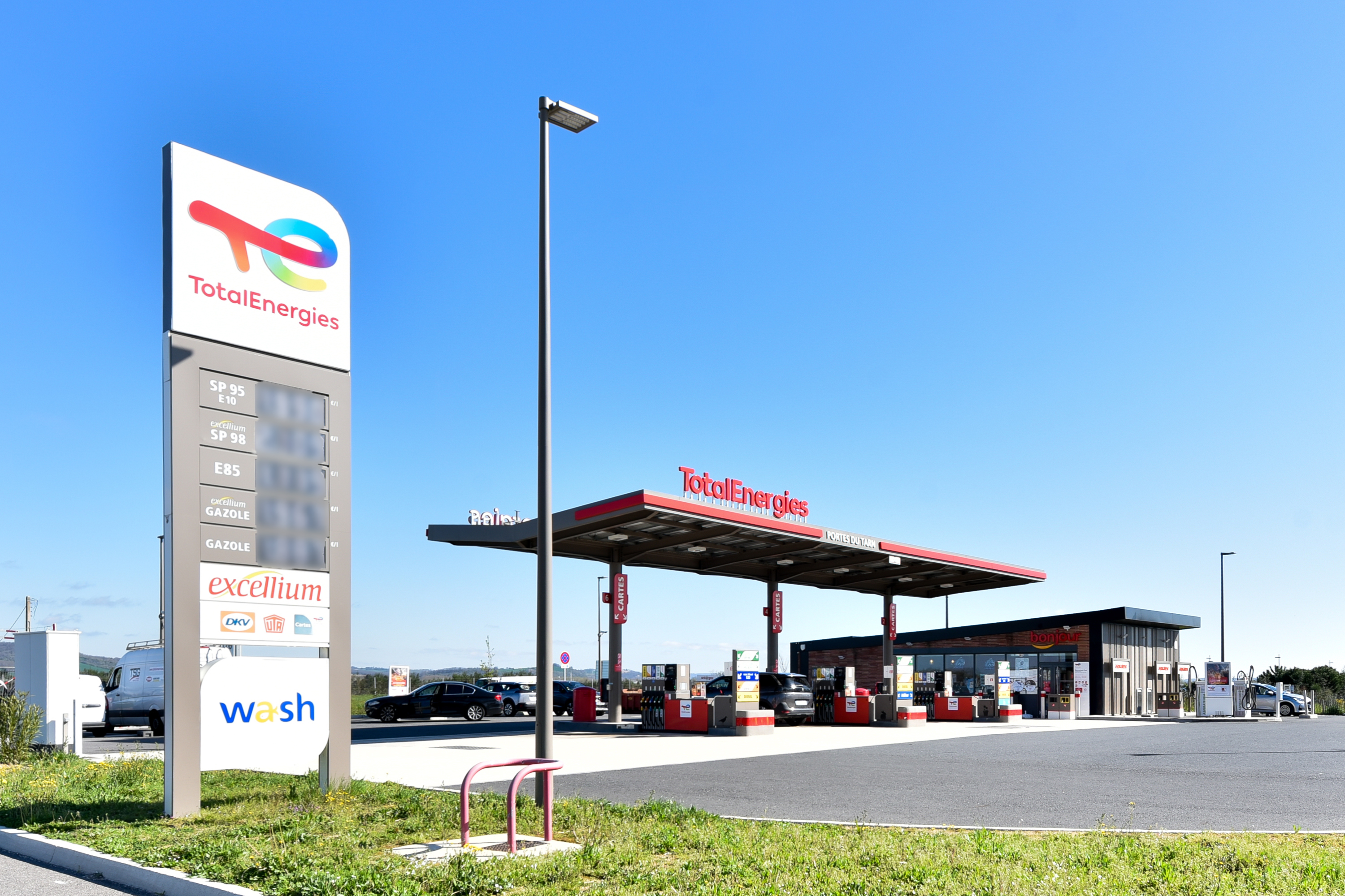 This is a picture representing NF080232 (FUELING) - RELAIS PORTES DU TARN This is a picture representing NF080232 (FUELING) - RELAIS PORTES DU TARN