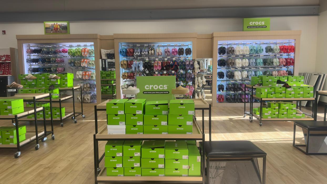 Off Broadway Shoe Warehouse Image