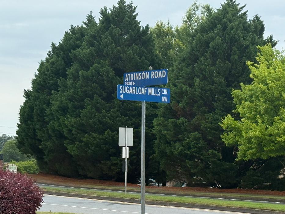 Off Broadway Shoe Warehouse Image