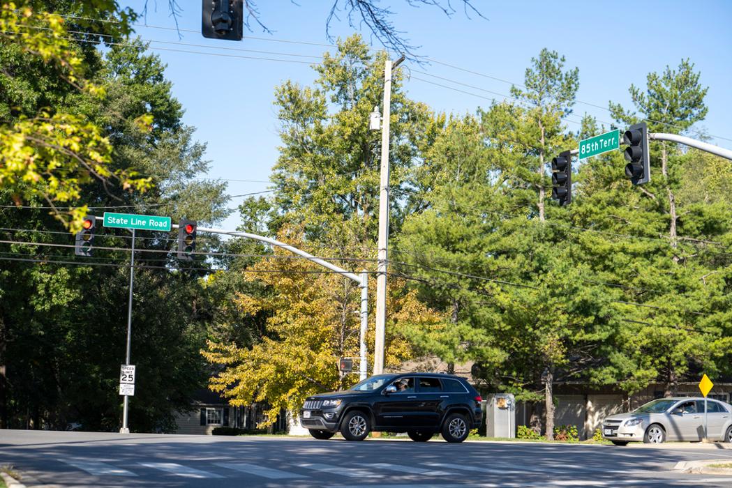 Off Broadway Shoe Warehouse Image