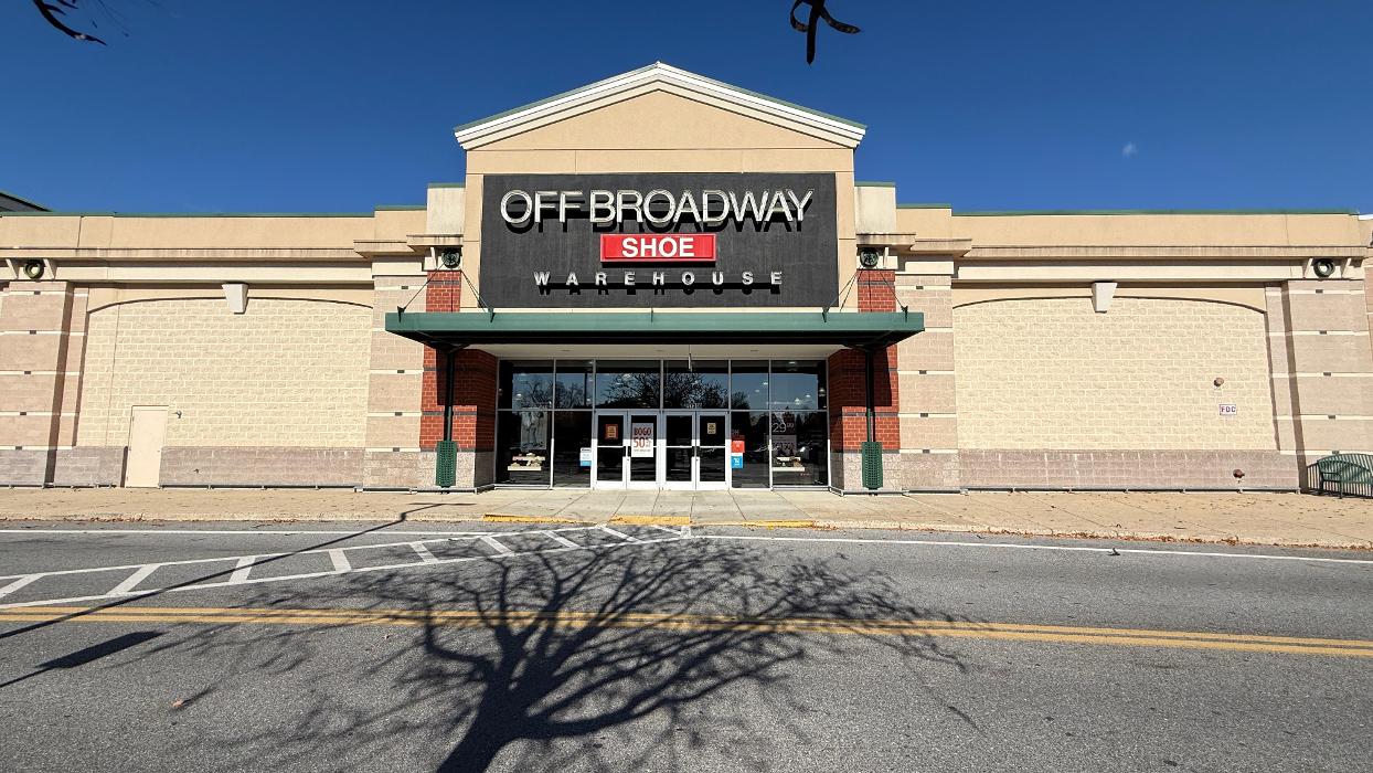 Off Broadway Shoe Warehouse Image