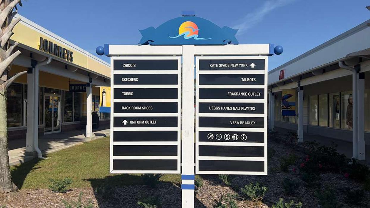 Rack Room Shoes Image